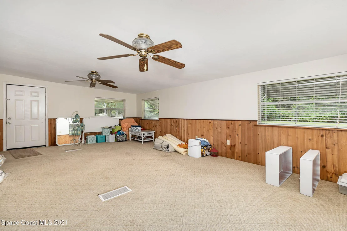 Photo of 4215 Aurantia Road