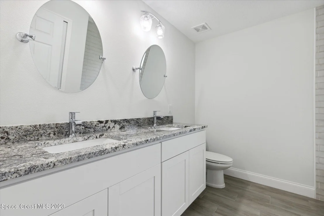 Photo of 1908 Warton Avenue SE
