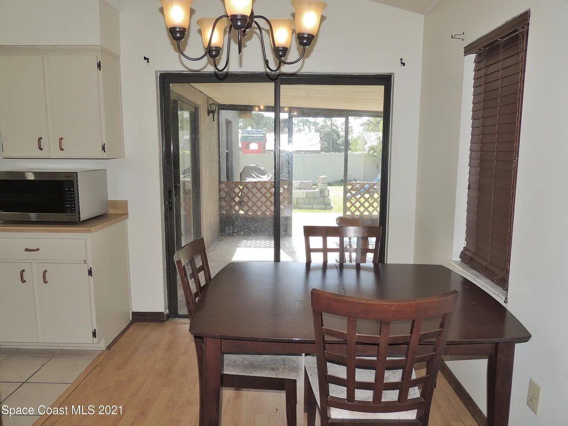 Photo of 6105 Wilderness Avenue
