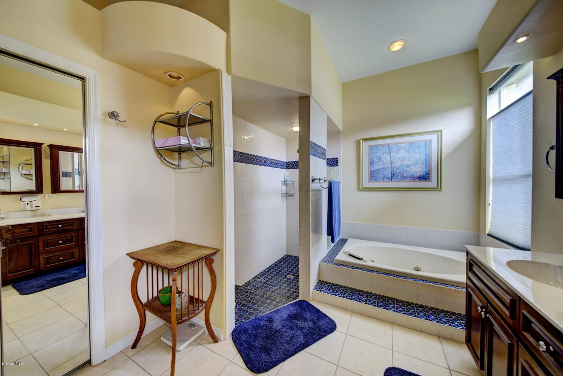 Photo of 2258 Mockingbird Lane