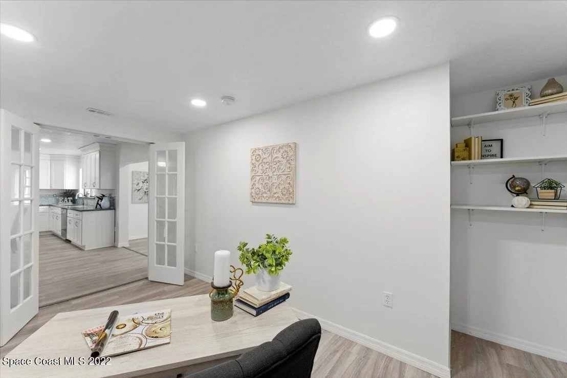 Photo of 1365 Wayside Court NE