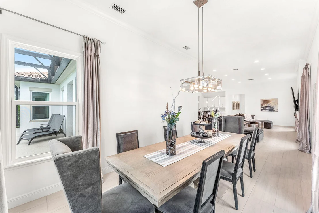 Photo of 8185 Lyside Drive