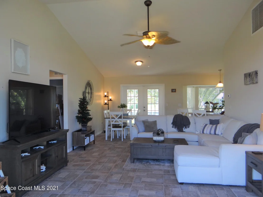 Photo of 513 Wimbrow Drive