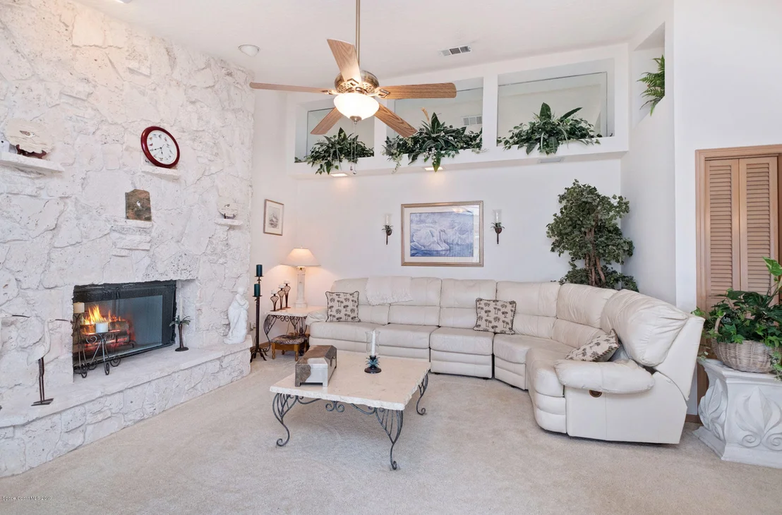 Photo of 561 Crystal Lake Drive