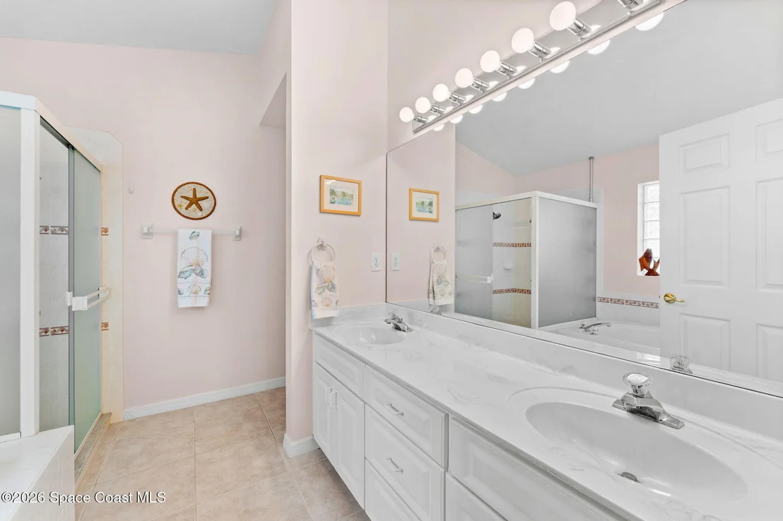 Photo of 685 Naples Court