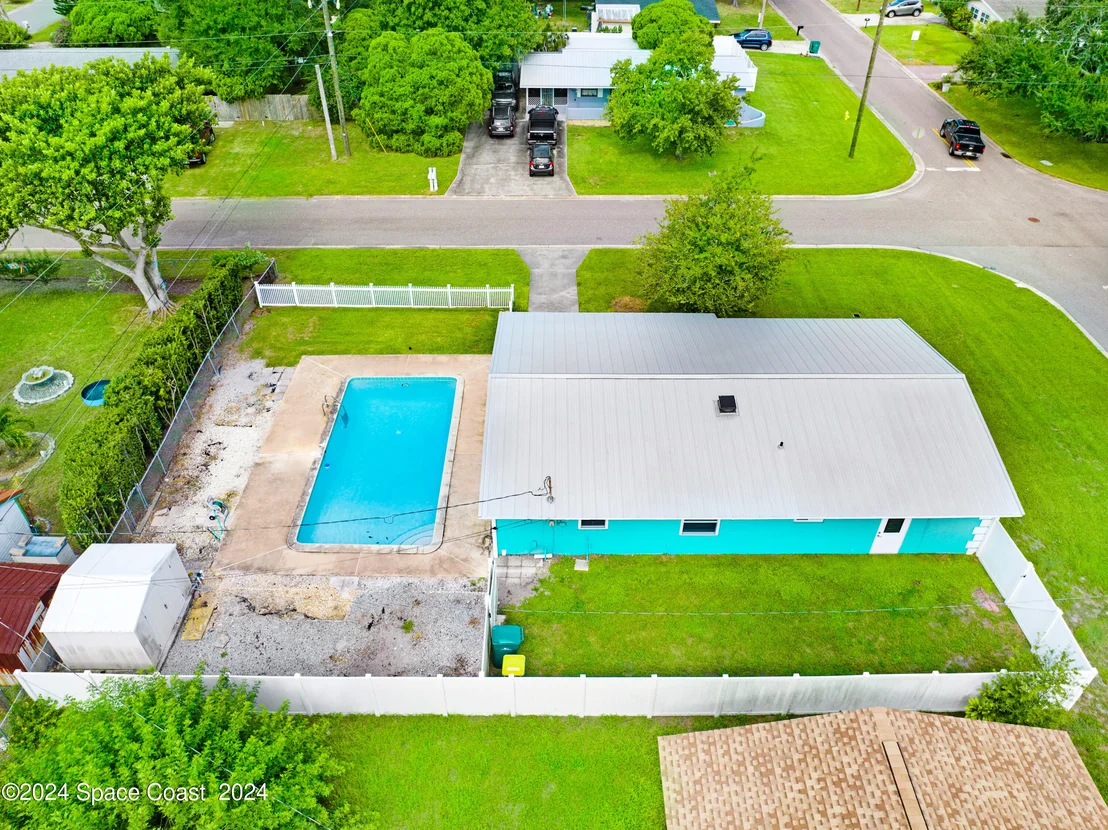 Photo of 4189 Hammock Drive
