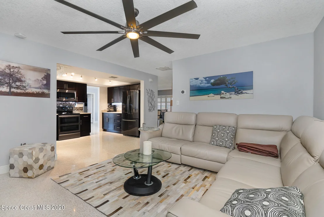 Photo of 3513 Hilltop Lane
