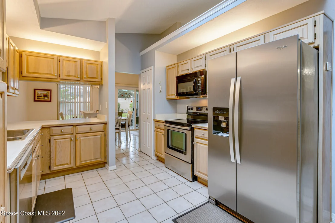 Photo of 984 S Fork Circle