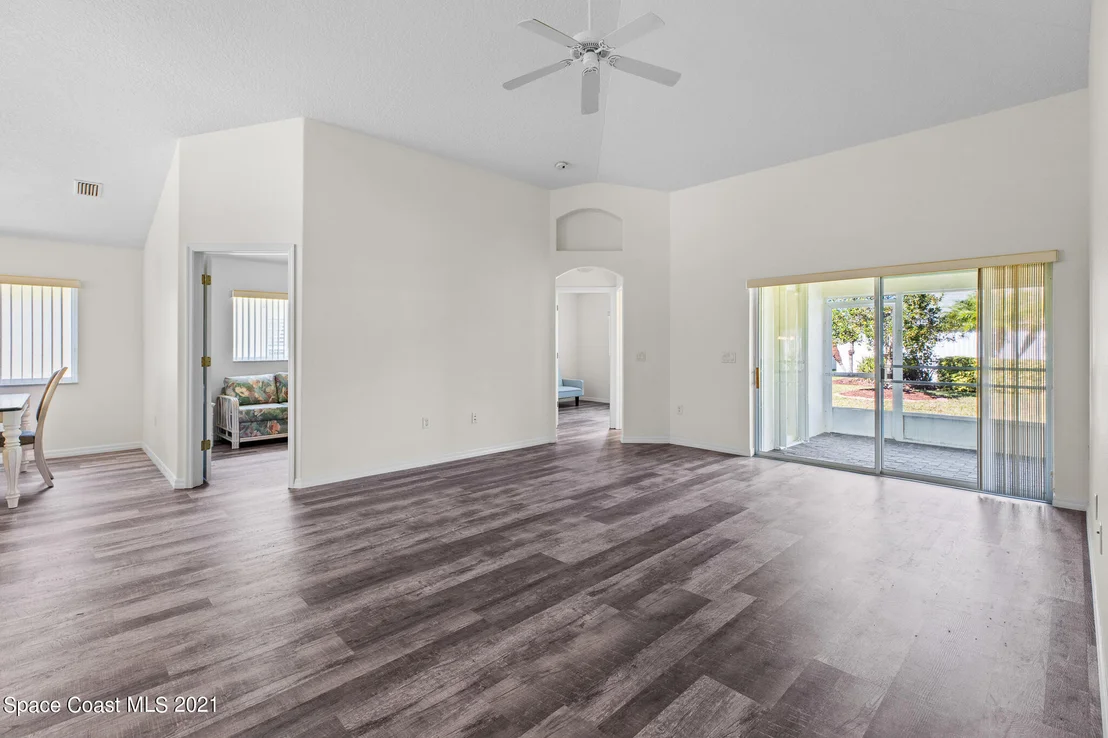 Photo of 1400 Indian Oaks Drive