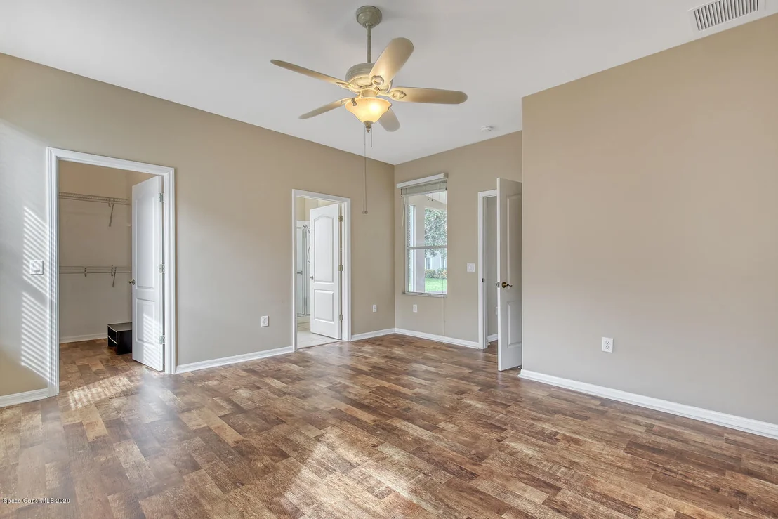 Photo of 4949 Worthington Circle