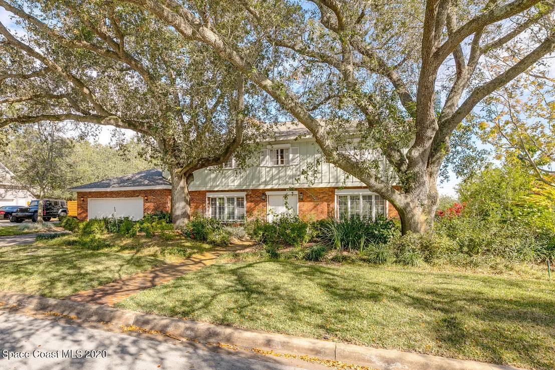Photo of 3208 Buckingham Lane