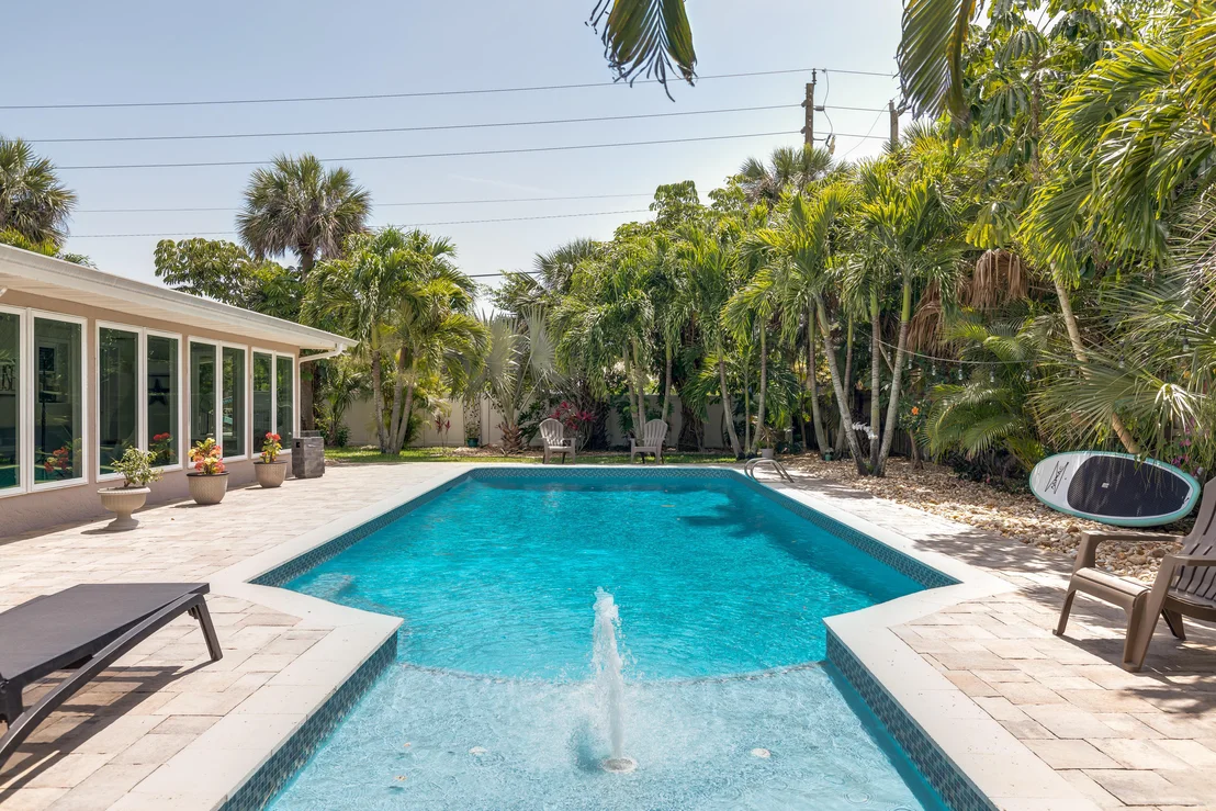 Photo of 401 5th Avenue