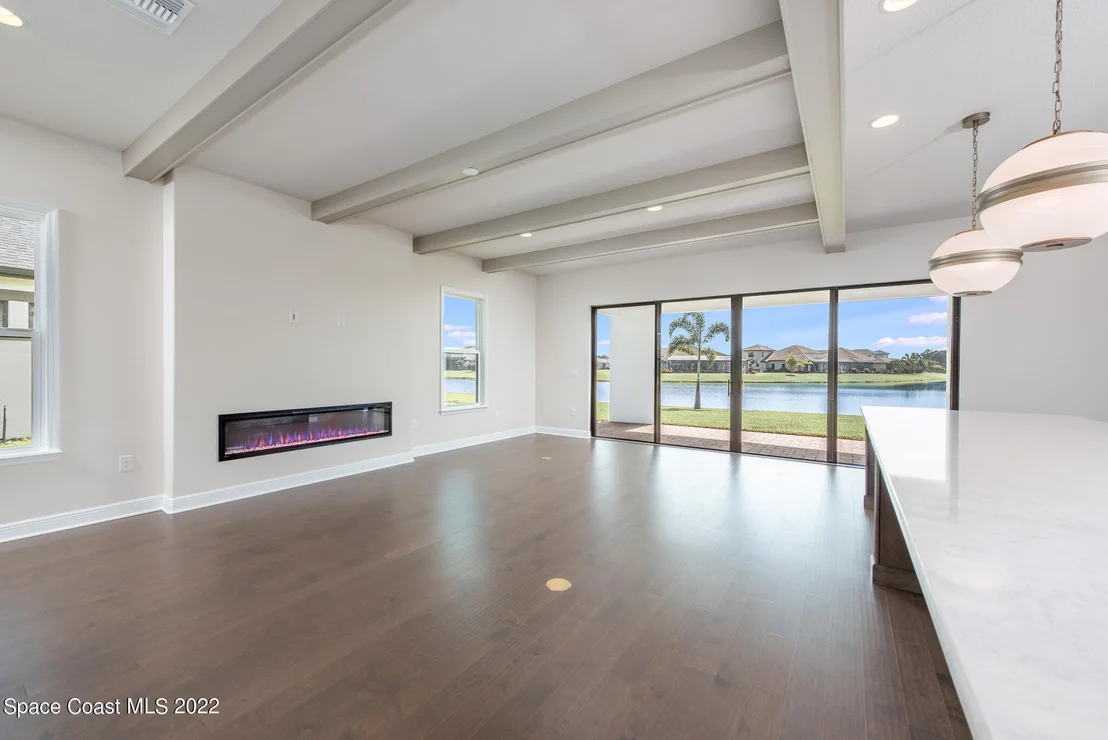 Photo of 8235 Lyside Drive