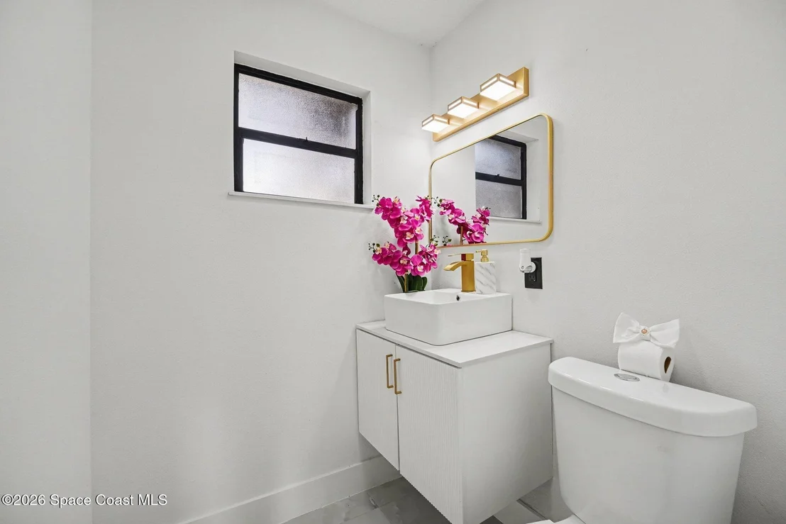 Photo of 508 S Ixora Drive S