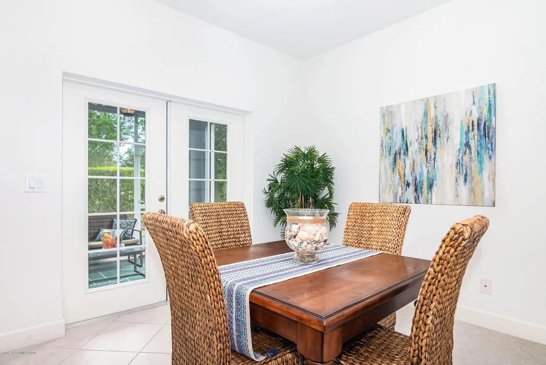 Photo of 6971 Abbeyville Road