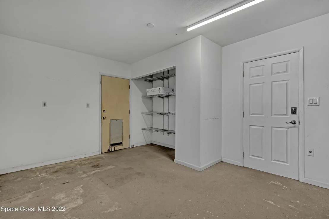 Photo of 185 Herron Drive