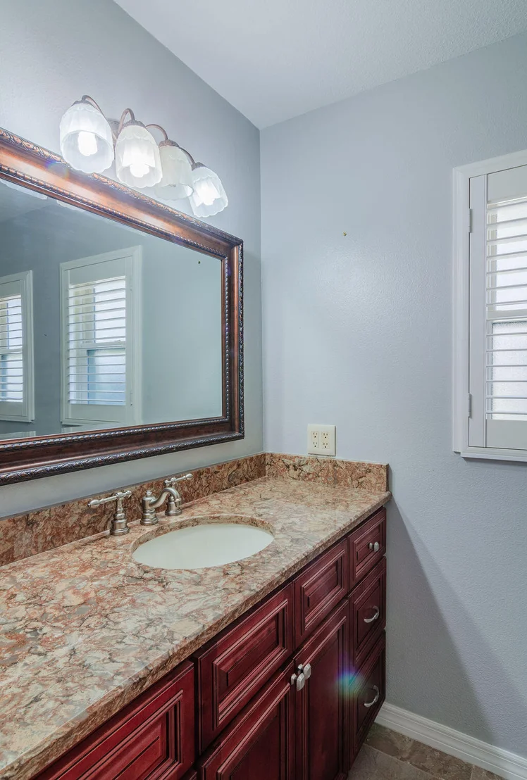 Photo of 124 Easy Street