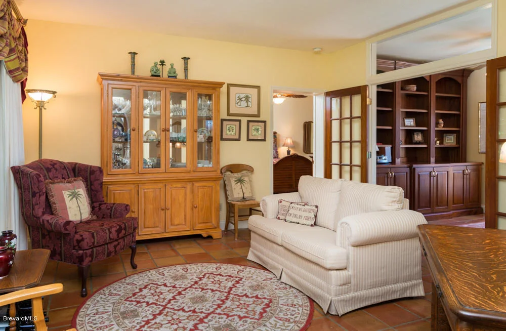 Photo of 333 Island Drive