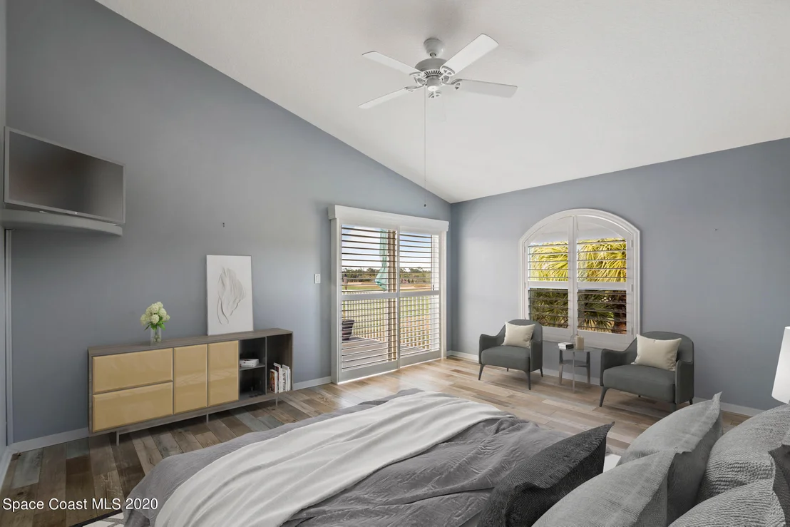 Photo of 1937 Golf Vista Boulevard