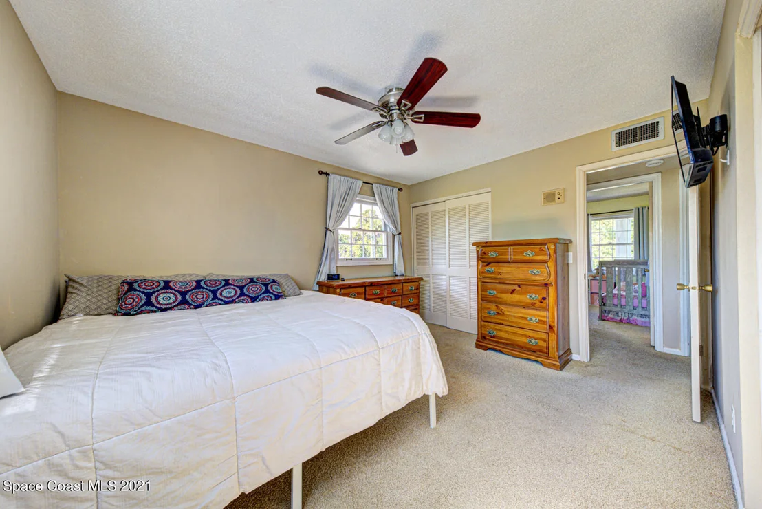 Photo of 200 Saldon Lane