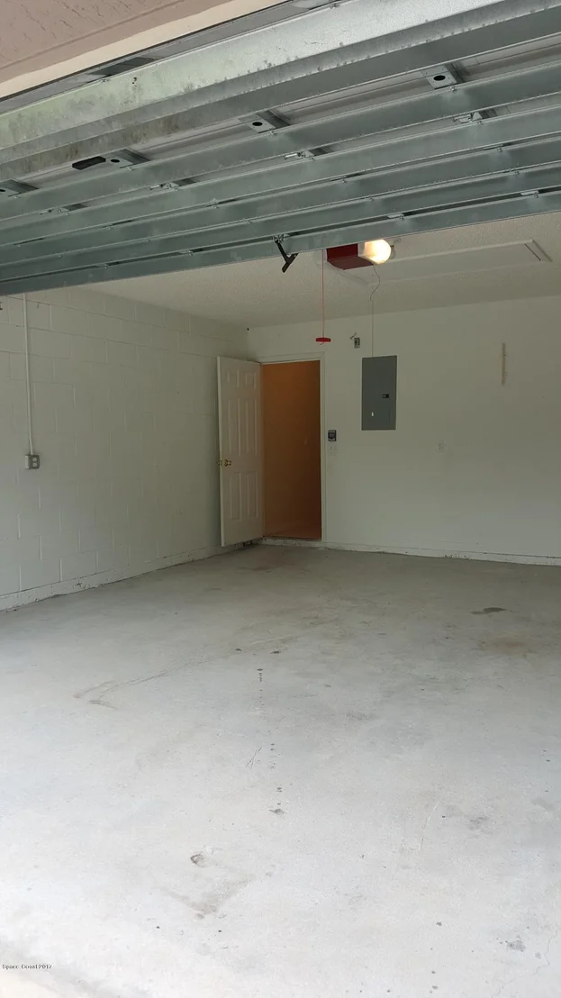 Photo of 3256 Reef Road SE