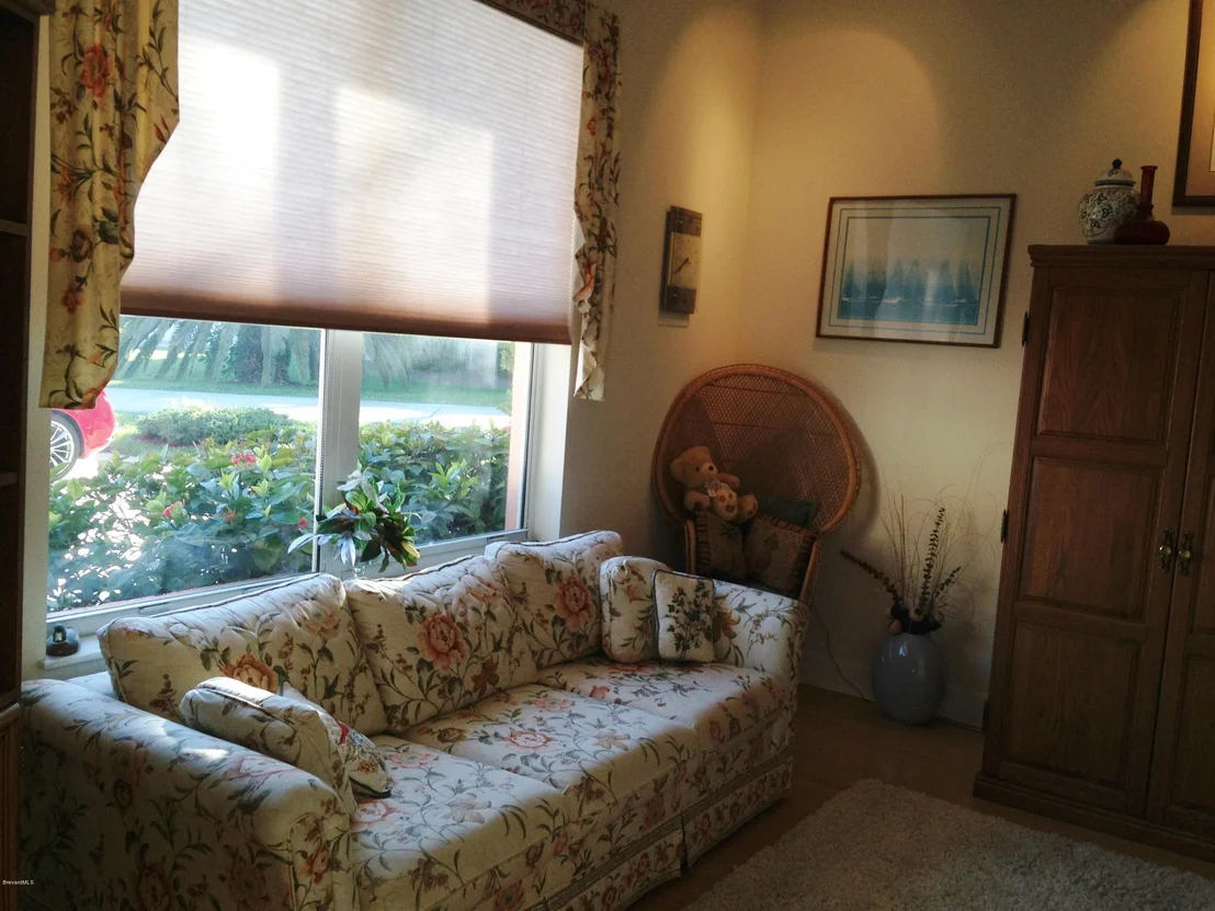 Photo of 286 Lanternback Island Drive