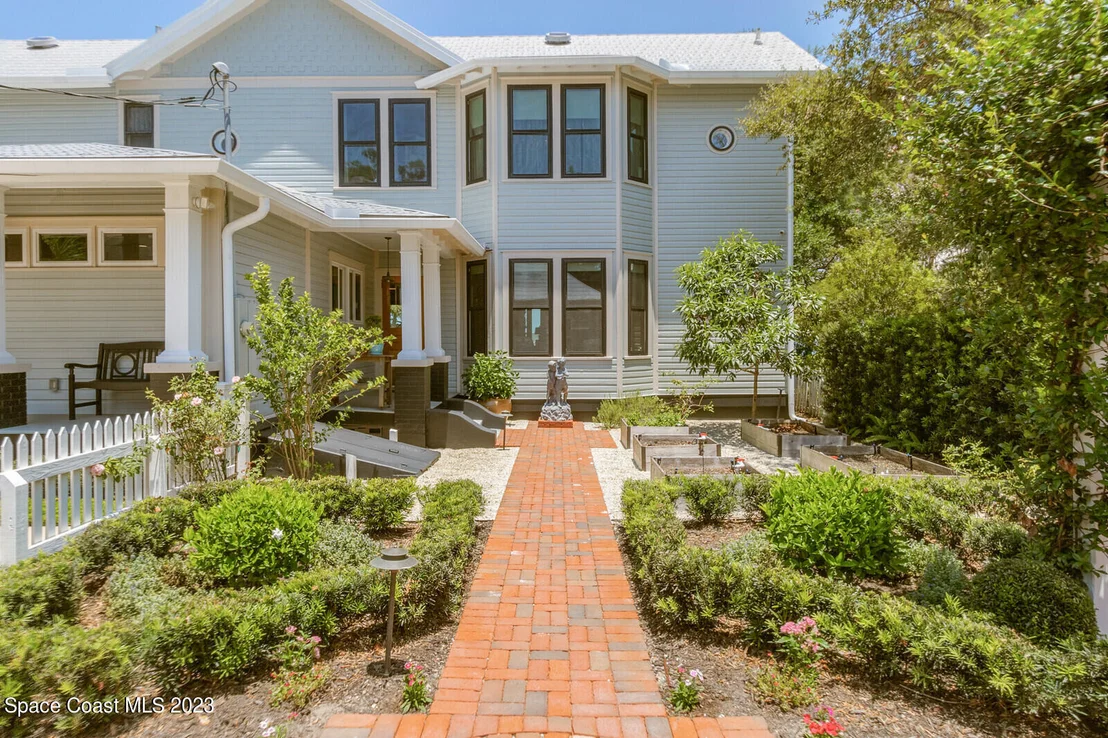 Photo of 709 Rockledge Drive