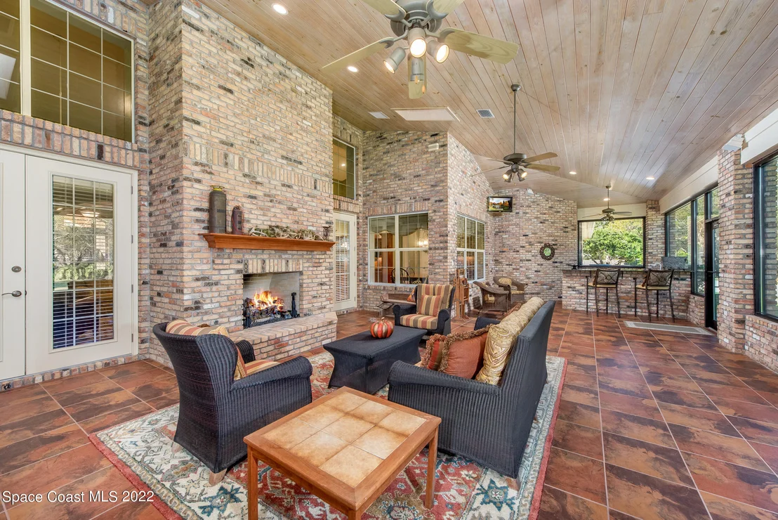 Photo of 3685 Oak Lane