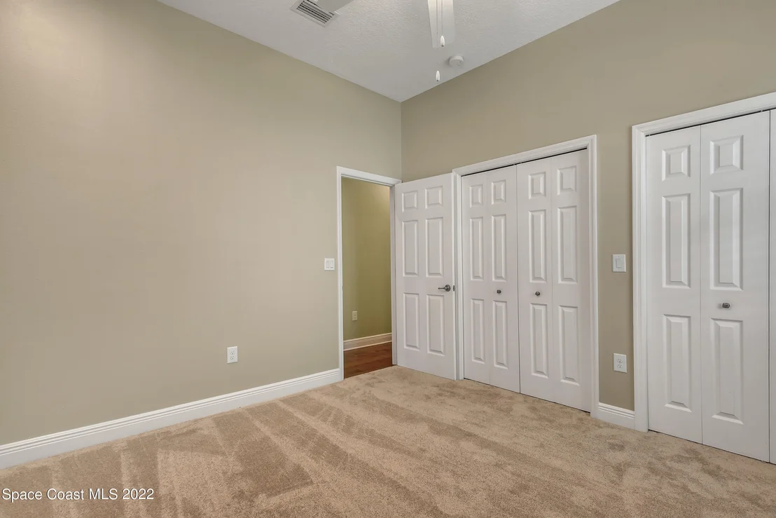 Photo of 4625 Leo Lane