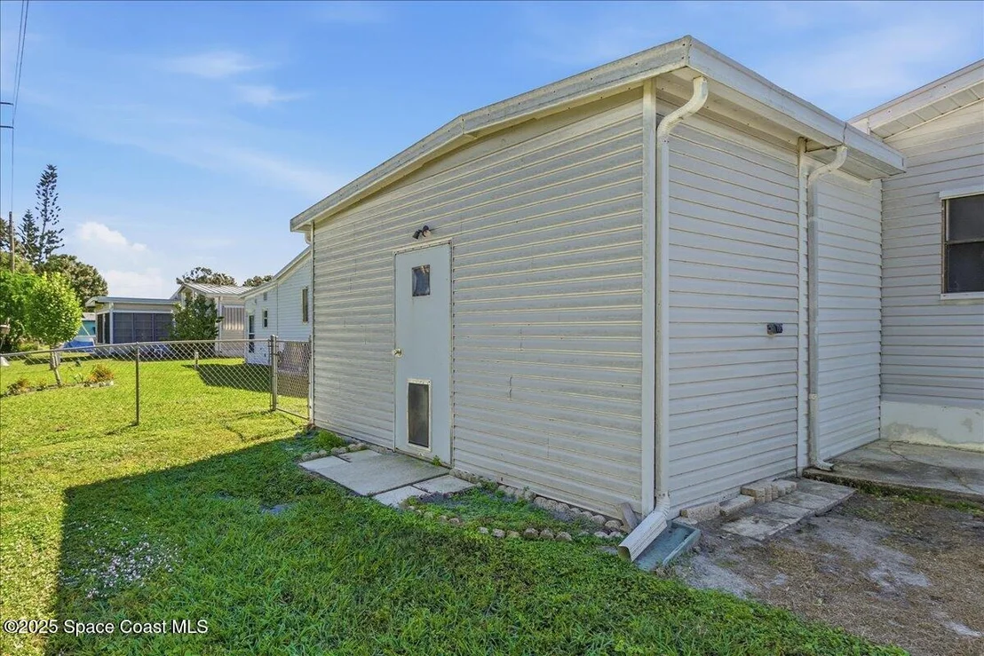 Photo of 1131 Tequesta Drive