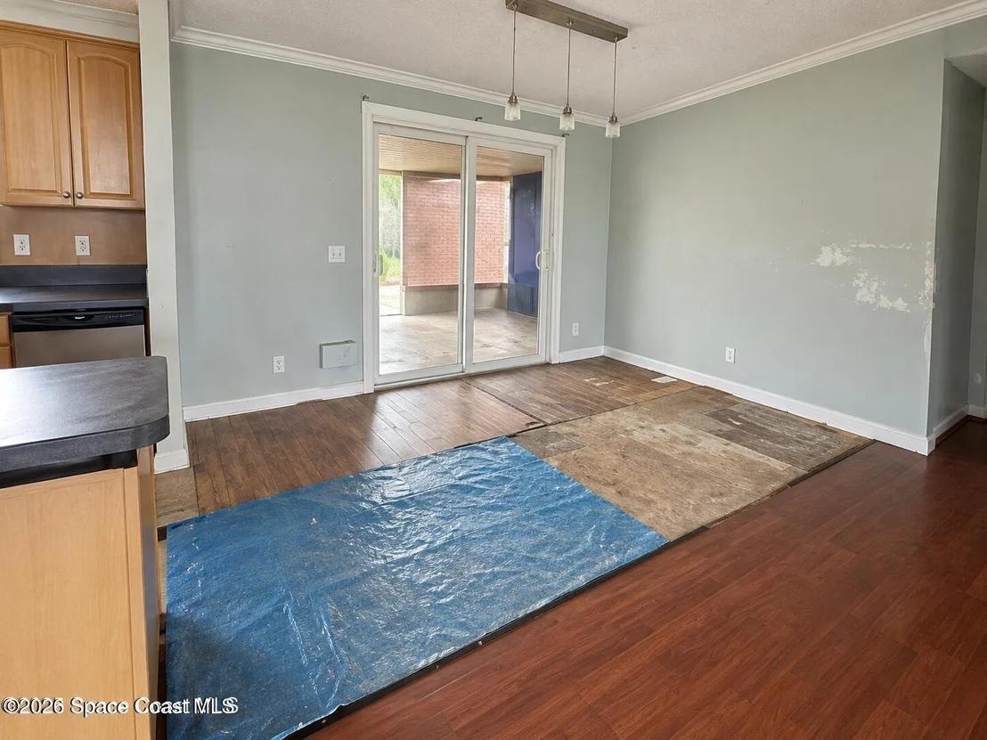 Photo of 7220 Pluto Avenue