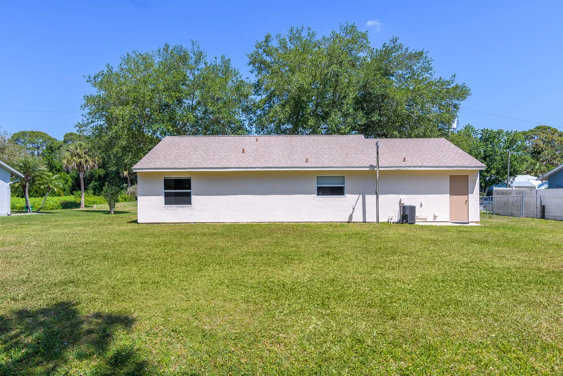 Photo of 5673 Flint Road