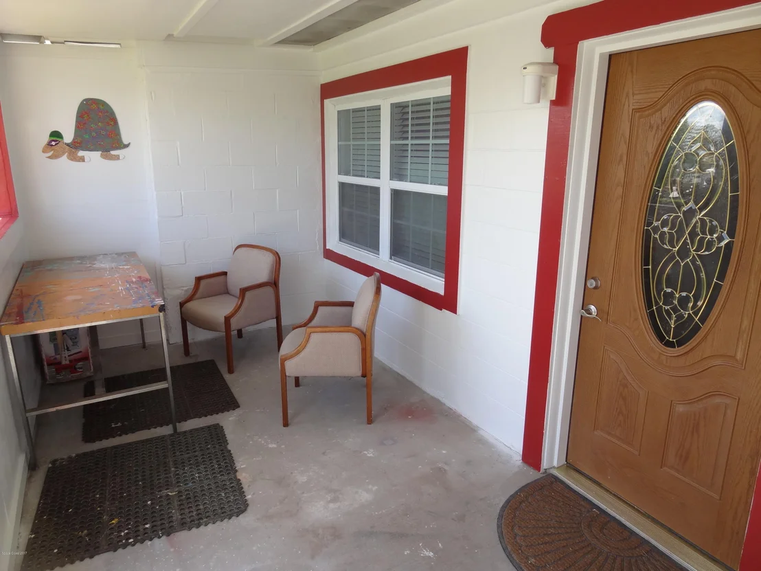 Photo of 829 Camellia Drive