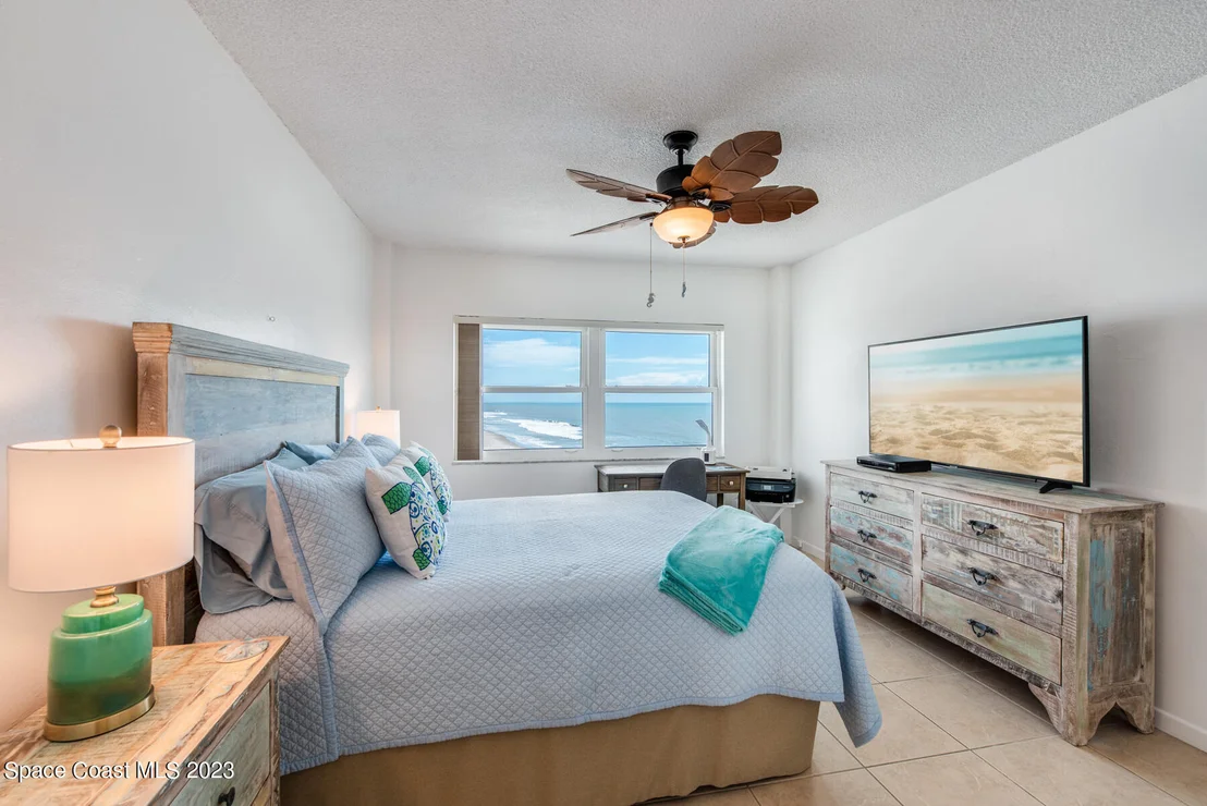 Photo of Unit 607 at 205 Highway A1a