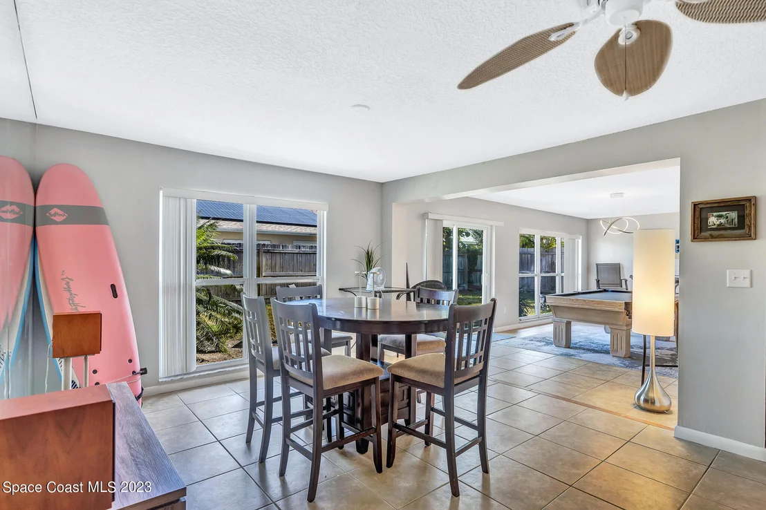 Photo of 380 Bahama Drive