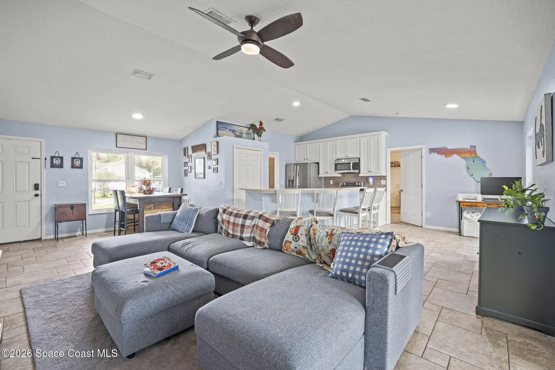 Photo of 7215 Achilles Road