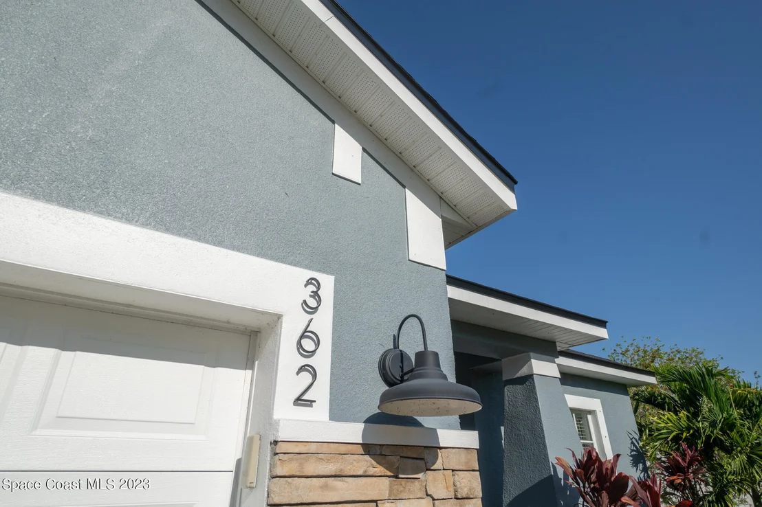 Photo of 362 Waterside Circle