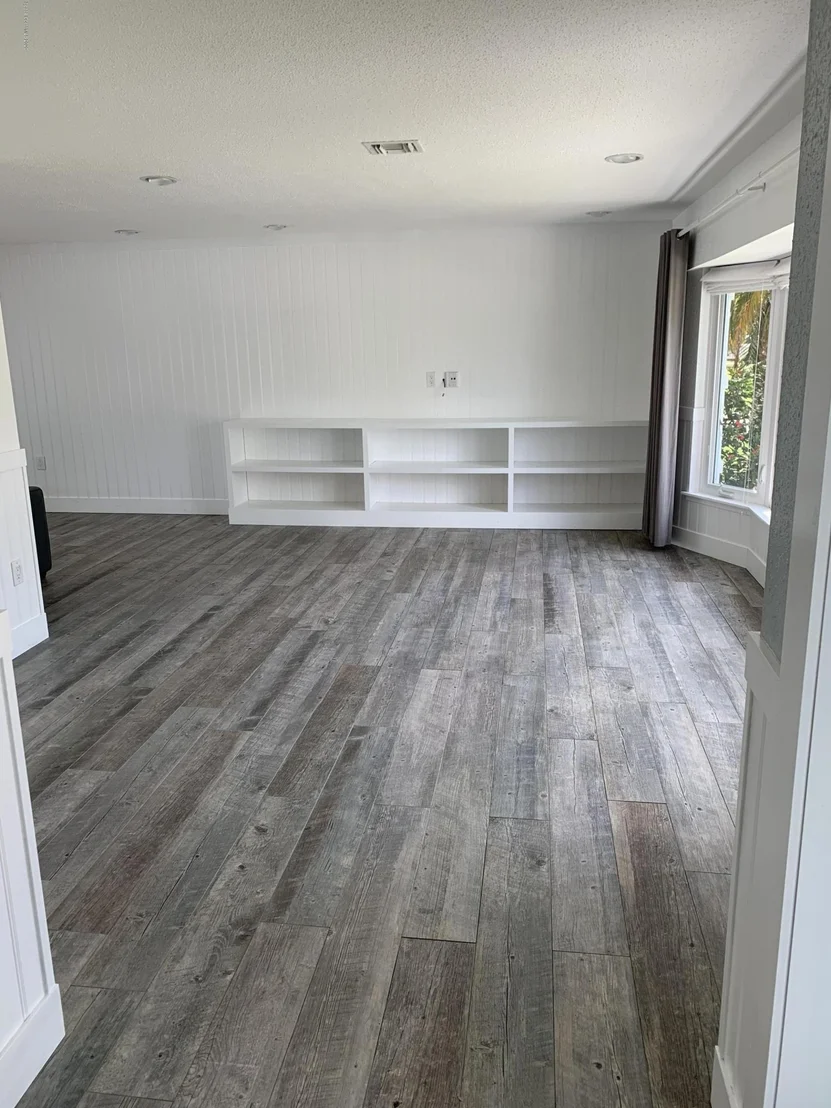 Photo of 4822 Fairview Drive