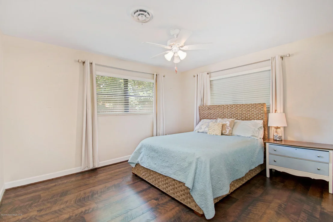 Photo of 445 Cinnamon Drive