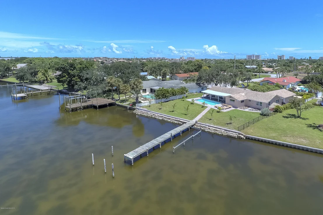 Photo of 309 Sand Pine Road