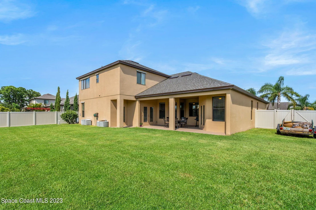 Photo of 3380 Watergrass Street
