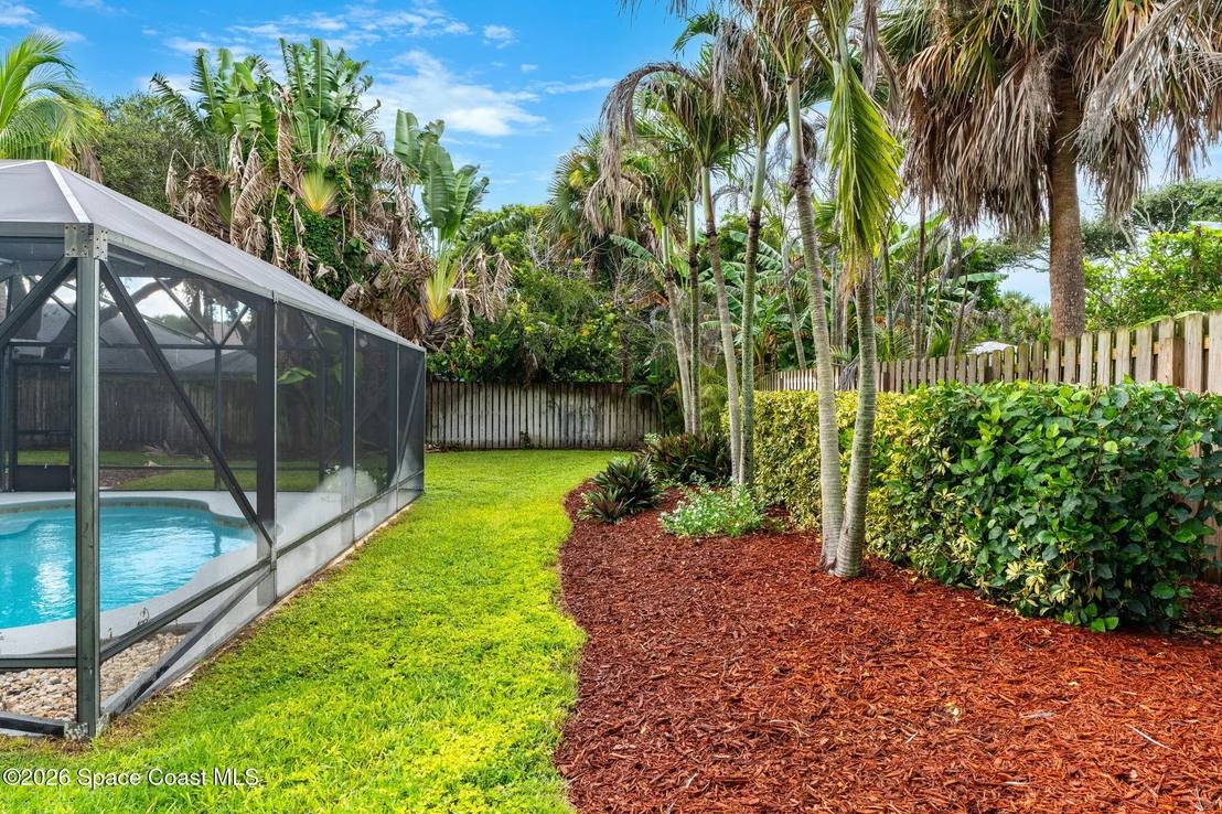 Photo of 6765 Angeles Road
