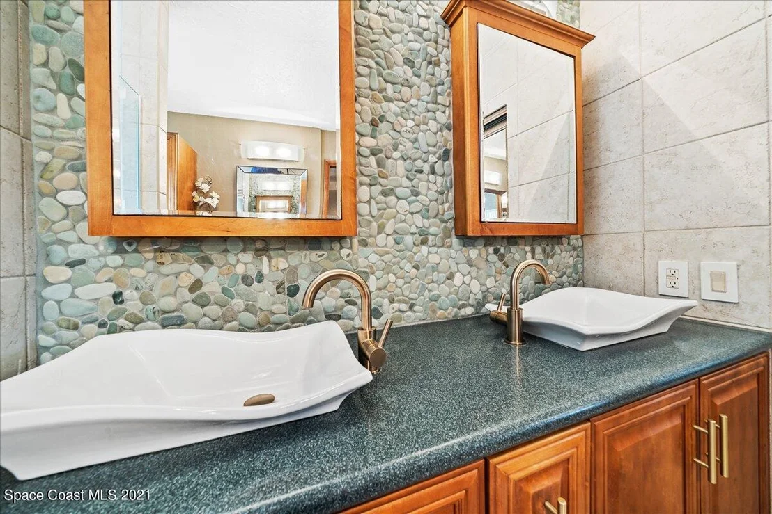 Photo of 545 Solitaire Palm Drive