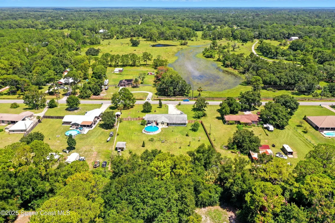Photo of 3929 Burkholm Road