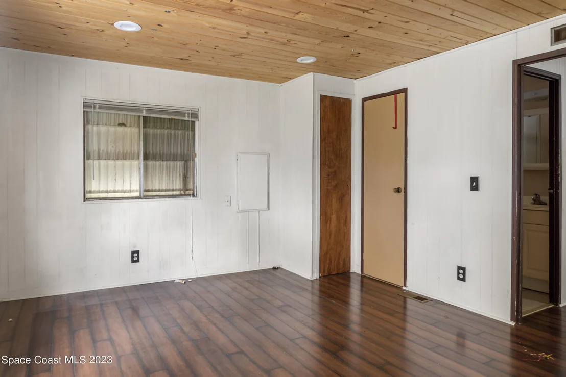 Photo of 549 Marnie Circle