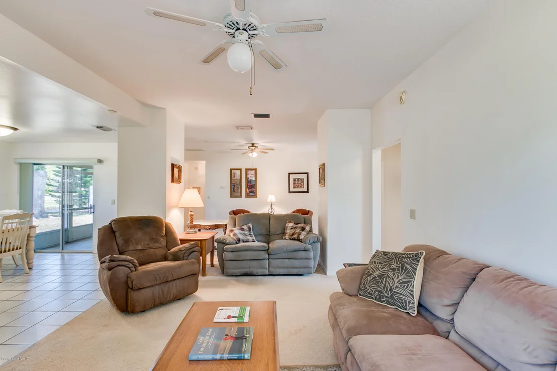 Photo of 1415 California Drive