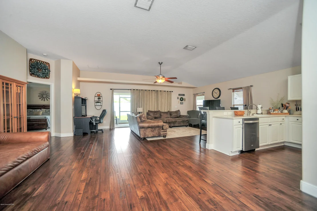 Photo of 1164 Sedgewood Circle