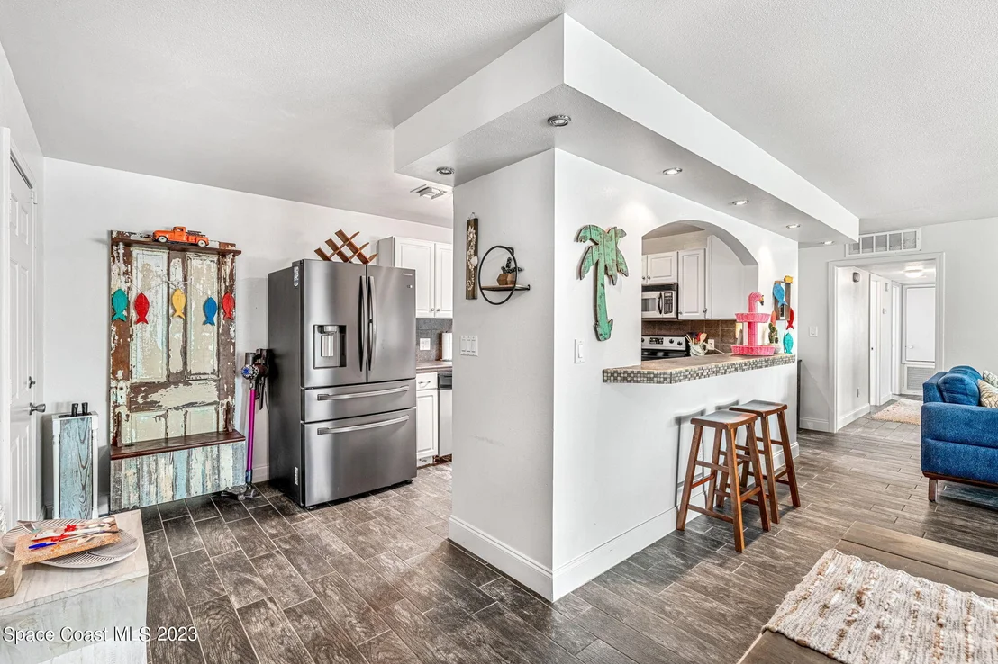 Photo of 102 Deleon Road