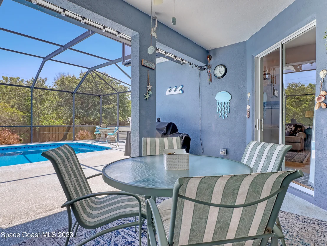 Photo of 5145 Palm Drive