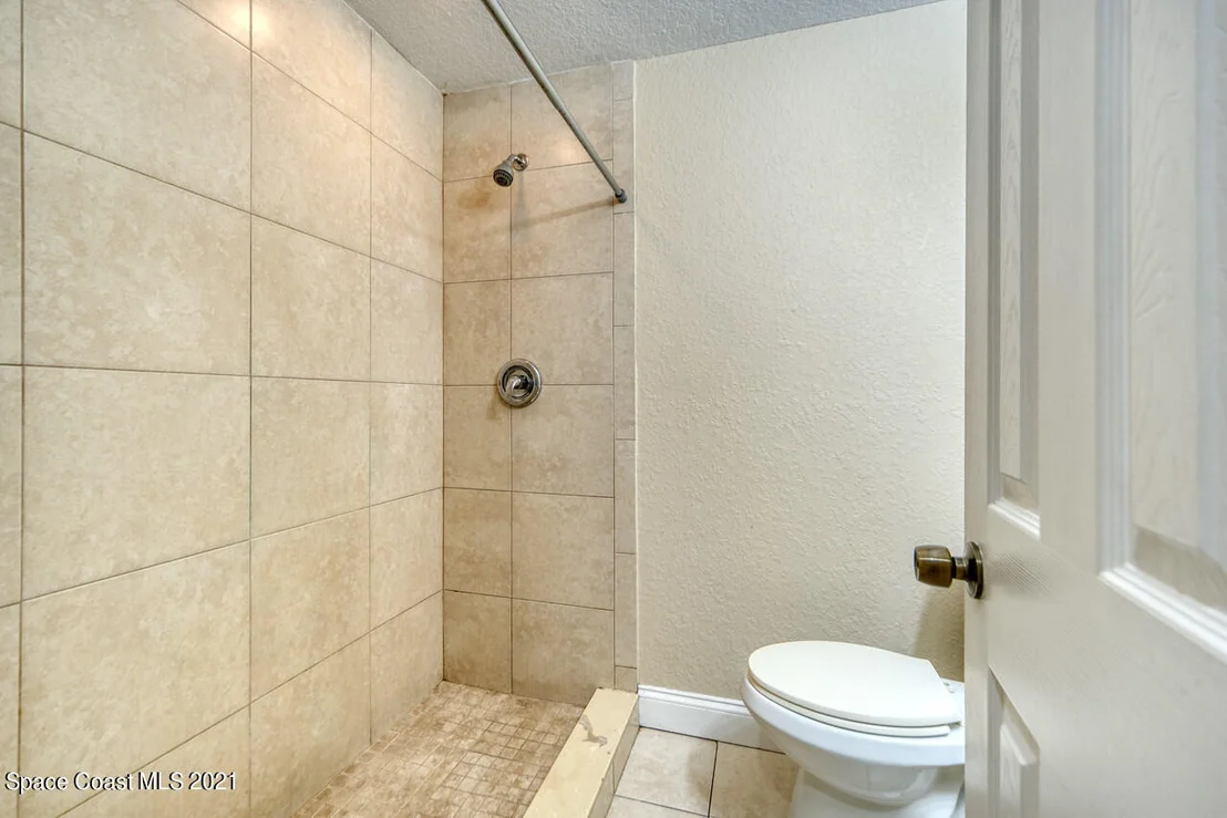 Photo of 462 Ormond Avenue